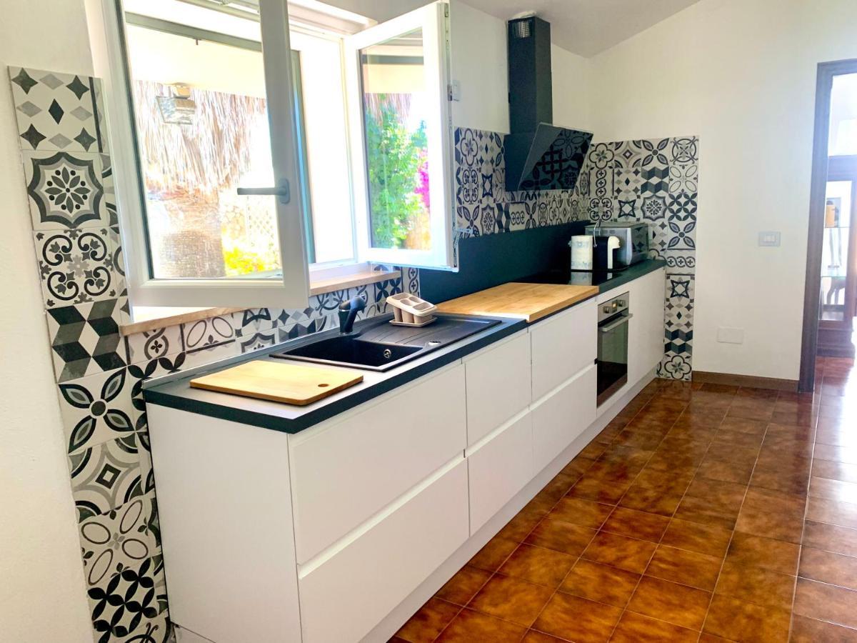 Villa Sunlight Sardegna Капитана Екстериор снимка